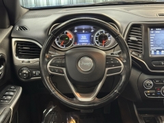 Used 2021  Jeep Cherokee 80th Anniversary FWD at AutoCenters Bonne Terre near Bonne Terre, MO