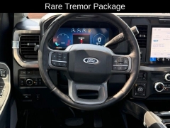 Used 2023  Ford Super Duty F-250 4WD LARIAT Crew Cab SRW 6&period;75' Box at AutoCenters Bonne Terre near Bonne Terre&comma; MO