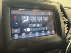 Used 2019  Jeep Cherokee 4d SUV FWD Latitude 2&period;4L at AutoCenters Bonne Terre near Bonne Terre&comma; MO