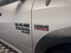 Used 2020  Ram 1500 Classic Express 4x4 Crew Cab 5'7" Box at AutoCenters Bonne Terre near Bonne Terre&comma; MO