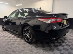 Used 2019  Toyota Camry SE Auto &lpar;Natl&rpar; at AutoCenters Bonne Terre near Bonne Terre&comma; MO