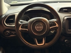 Used 2018  Jeep Renegade Latitude FWD at AutoCenters Bonne Terre near Bonne Terre&comma; MO