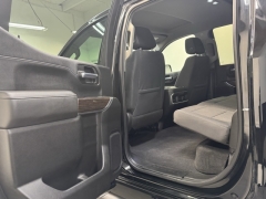 Used 2020  GMC Sierra 1500 4WD Crew Cab Elevation at AutoCenters Bonne Terre near Bonne Terre, MO