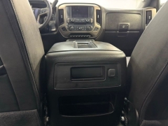 Used 2017  GMC Sierra 2500 4WD Crew Cab Denali at AutoCenters Bonne Terre near Bonne Terre&comma; MO