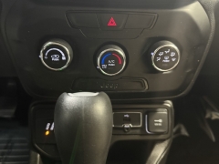Used 2020  Jeep Renegade 4d SUV 4WD Sport at AutoCenters Bonne Terre near Bonne Terre, MO