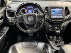 Used 2020 Jeep Cherokee 4d SUV 4WD Trailhawk Elite 3.2L at AutoCenters Bonne Terre near Bonne Terre, MO
