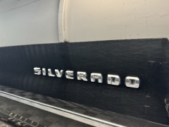 Used 2017  Chevrolet Silverado 1500 4WD Crew Cab 143.5" LTZ w/1LZ at AutoCenters Bonne Terre near Bonne Terre, MO