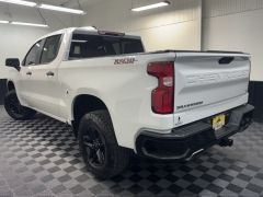 Used 2019  Chevrolet Silverado 1500 4WD Crew Cab LT Trail Boss at AutoCenters Bonne Terre near Bonne Terre, MO