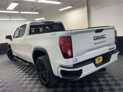 Used 2019  GMC Sierra 1500 4WD Crew Cab Elevation at AutoCenters Bonne Terre near Bonne Terre&comma; MO