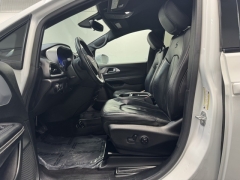 Used 2018  Chrysler Pacifica 4d Wagon Touring L at AutoCenters Bonne Terre near Bonne Terre&comma; MO