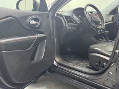 Used 2020 Jeep Cherokee 4d SUV 4WD Trailhawk Elite 3.2L at AutoCenters Bonne Terre near Bonne Terre, MO