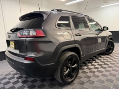 Used 2020  Jeep Cherokee Altitude FWD at AutoCenters Bonne Terre near Bonne Terre&comma; MO