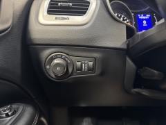 Used 2021 Jeep Compass Latitude FWD at AutoCenters Bonne Terre near Bonne Terre, MO