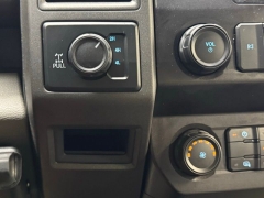 Used 2022  Ford Super Duty F-250 4WD XL Crew Cab SRW 6&period;75' Box at AutoCenters Bonne Terre near Bonne Terre&comma; MO