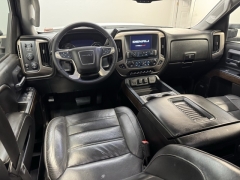 Used 2017  GMC Sierra 2500 4WD Crew Cab Denali at AutoCenters Bonne Terre near Bonne Terre&comma; MO