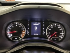 Used 2018  Jeep Renegade Latitude FWD at AutoCenters Bonne Terre near Bonne Terre&comma; MO