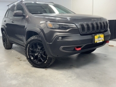 Used 2020 Jeep Cherokee Trailhawk Elite 4x4 at AutoCenters Bonne Terre near Bonne Terre, MO