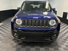 Used 2018  Jeep Renegade Latitude FWD at AutoCenters Bonne Terre near Bonne Terre&comma; MO