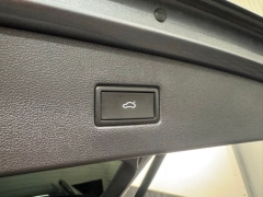 Used 2022  Volkswagen Tiguan 2&period;0T SE R-Line Black FWD at AutoCenters Bonne Terre near Bonne Terre&comma; MO