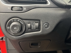 Used 2019 Jeep Cherokee 4d SUV 4WD Trailhawk 3.2L at AutoCenters Bonne Terre near Bonne Terre, MO