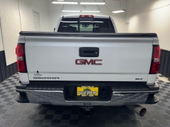 Used 2019  GMC Sierra 2500 4WD Crew Cab SLT at AutoCenters Bonne Terre near Bonne Terre&comma; MO