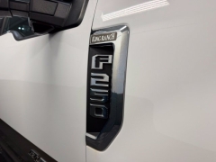 Used 2018  Ford Super Duty F-250 SRW 4WD Crew Cab Box at AutoCenters Bonne Terre near Bonne Terre&comma; MO