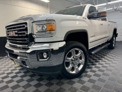 Used 2019  GMC Sierra 2500 4WD Crew Cab SLT at AutoCenters Bonne Terre near Bonne Terre&comma; MO