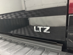 Used 2017  Chevrolet Silverado 1500 4WD Crew Cab 143.5" LTZ w/1LZ at AutoCenters Bonne Terre near Bonne Terre, MO