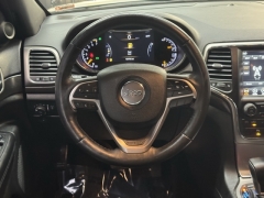 Used 2018  Jeep Grand Cherokee 4d SUV 4WD Laredo Altitude at AutoCenters Bonne Terre near Bonne Terre, MO