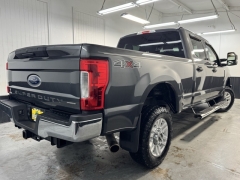 Used 2017 Ford Super Duty F-250 SRW 4WD Crew Cab Box at AutoCenters Bonne Terre near Bonne Terre, MO