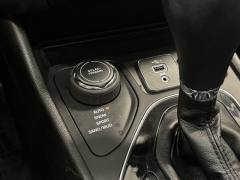 Used 2023 Jeep Cherokee Altitude Lux 4x4 at AutoCenters Bonne Terre near Bonne Terre, MO
