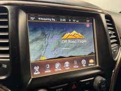 Used 2017  Jeep Grand Cherokee 4d SUV 4WD Summit at AutoCenters Bonne Terre near Bonne Terre&comma; MO