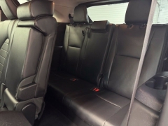 Used 2022  Toyota Highlander XLE AWD at AutoCenters Bonne Terre near Bonne Terre&comma; MO