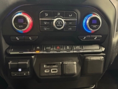 Used 2020  GMC Sierra 1500 4WD Crew Cab 147" SLE at AutoCenters Bonne Terre near Bonne Terre&comma; MO