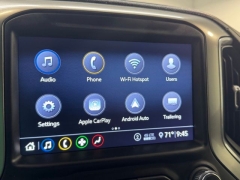 Used 2019  Chevrolet Silverado 1500 4WD Crew Cab 147" LT Trail Boss at AutoCenters Bonne Terre near Bonne Terre&comma; MO