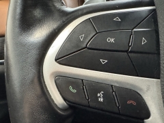Used 2021 Jeep Grand Cherokee Summit 4x4 at AutoCenters Bonne Terre near Bonne Terre, MO