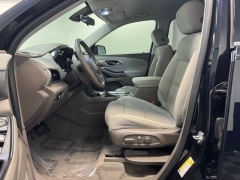 Used 2020  Chevrolet Traverse 4d SUV FWD LT Cloth w&sol;1LT at AutoCenters Bonne Terre near Bonne Terre&comma; MO