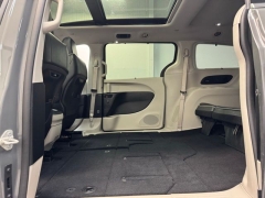 Used 2023  Chrysler Pacifica Limited FWD at AutoCenters Bonne Terre near Bonne Terre&comma; MO