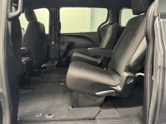 Used 2020  Chrysler Pacifica 4d Wagon Touring at AutoCenters Bonne Terre near Bonne Terre&comma; MO