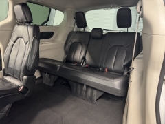 Used 2022 Chrysler Pacifica Touring L FWD at AutoCenters Bonne Terre near Bonne Terre, MO