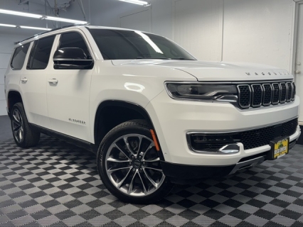 2023 Jeep Wagoneer Series III's photo