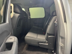 Used 2014  GMC Sierra 2500 4WD Crew Cab SLE at AutoCenters Bonne Terre near Bonne Terre&comma; MO