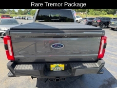 Used 2023  Ford Super Duty F-250 4WD LARIAT Crew Cab SRW 6&period;75' Box at AutoCenters Bonne Terre near Bonne Terre&comma; MO