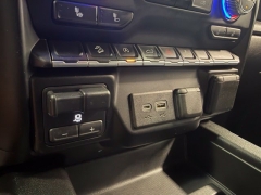 Used 2021  GMC Sierra 1500 4WD Crew Cab 147" Elevation at AutoCenters Bonne Terre near Bonne Terre&comma; MO