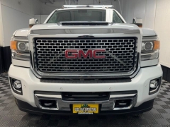 Used 2017  GMC Sierra 2500 4WD Crew Cab Denali at AutoCenters Bonne Terre near Bonne Terre&comma; MO