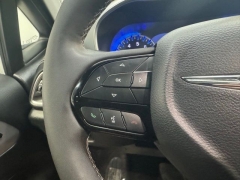 Used 2025  Chrysler Pacifica Limited FWD at AutoCenters Bonne Terre near Bonne Terre&comma; MO