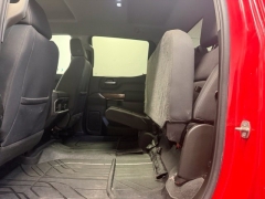 Used 2019  GMC Sierra 1500 4WD Crew Cab Elevation at AutoCenters Bonne Terre near Bonne Terre&comma; MO