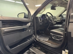 Used 2021  Ford Expedition Max Platinum 4x4 at AutoCenters Bonne Terre near Bonne Terre&comma; MO