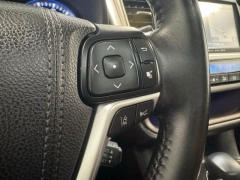 Used 2017  Toyota Highlander Limited V6 AWD &lpar;Natl&rpar; at AutoCenters Bonne Terre near Bonne Terre&comma; MO