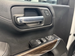 Used 2020  GMC Sierra 1500 4WD Crew Cab 147" SLE at AutoCenters Bonne Terre near Bonne Terre&comma; MO